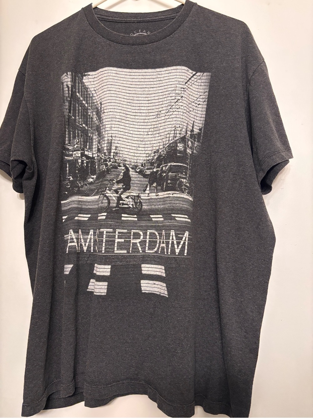Ocean Current Charcoal Amsterdam Graphic Tee